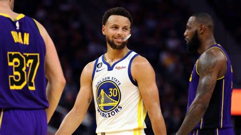 Warriors vs. Lakers score, results: Stephen Curry shines in .